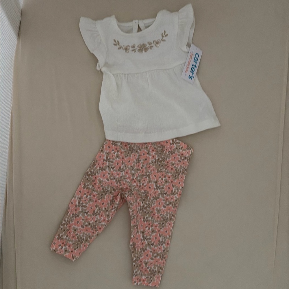 Carter’s two piece baby girl outfit